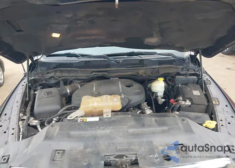 2016 Ram 1500 Laramie z USA, uszkodzony, nr VIN 1C6RR7VM8GS256474